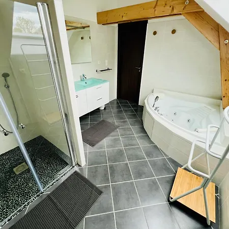 Villaveyron Вилла Roussennac