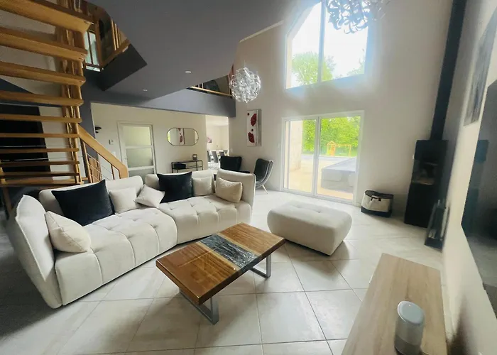 Villaveyron Roussennac